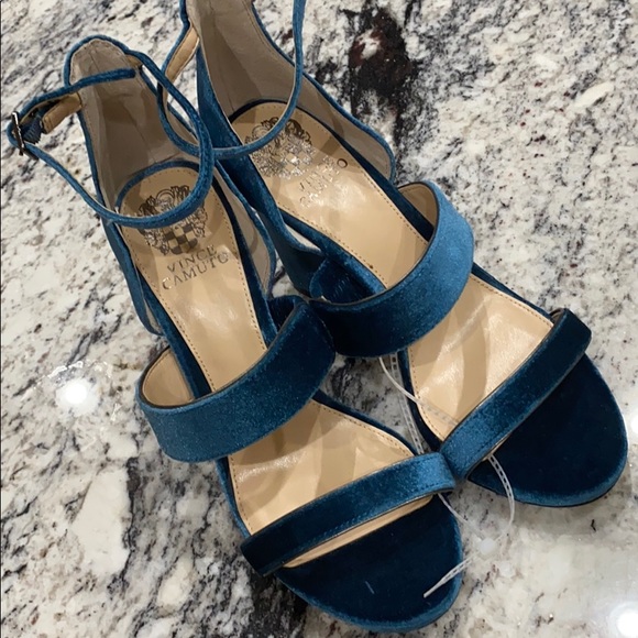 (Sold) Vince Camuto Robeka Velvet Sandals Peacock - Picture 10 of 12